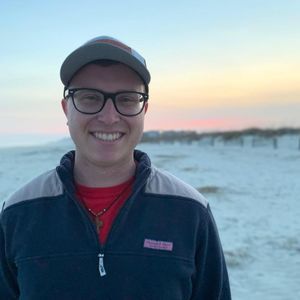 Meet your Posher, Cameron